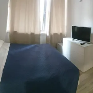 Affittacamere Carmela, La Spezia